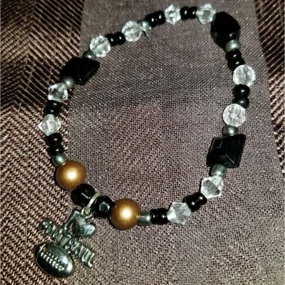 Handmade Football bracelet - Picture 8 of 8